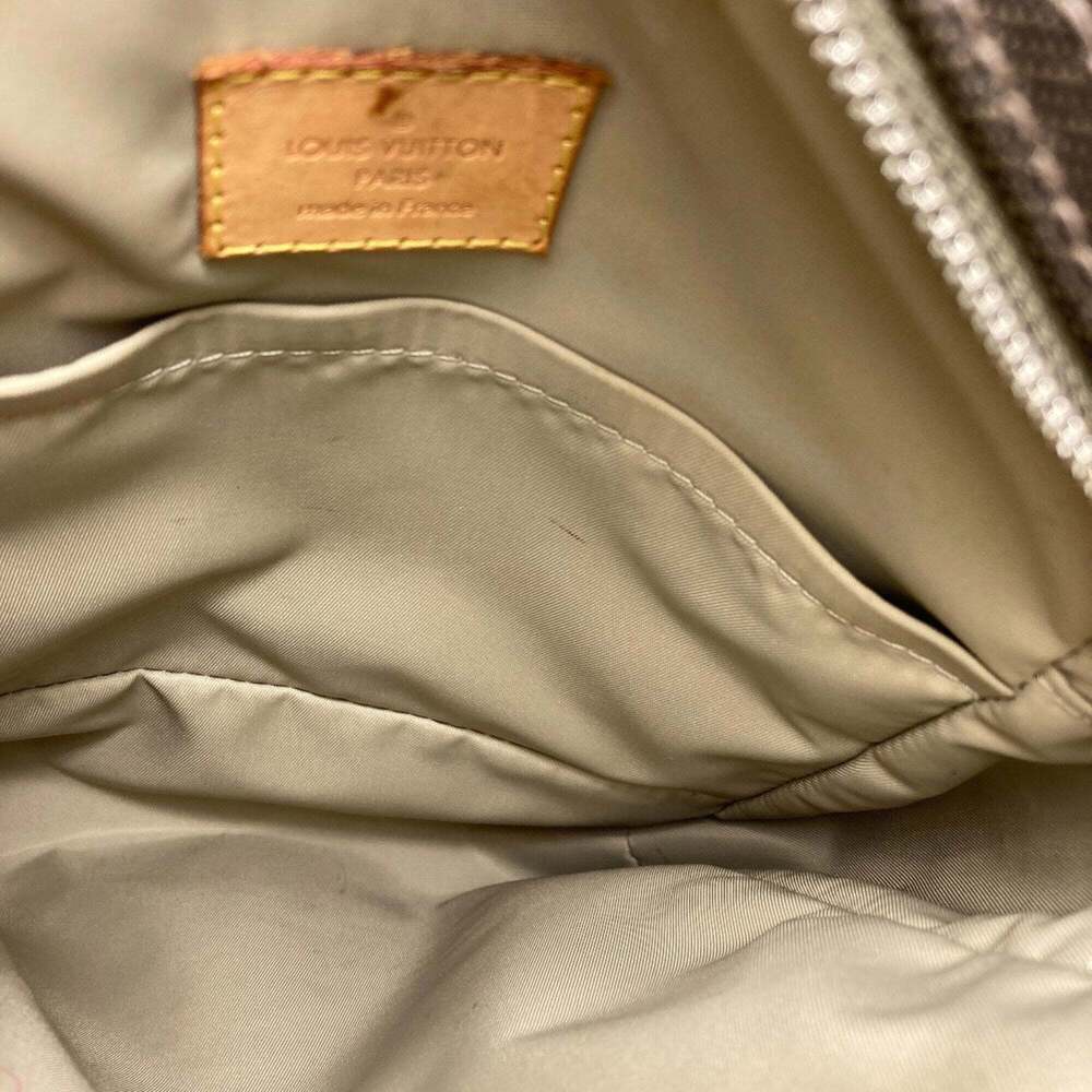 LOUIS VUITTON Brown Damier Shoulder Bag - Picture 10 of 16